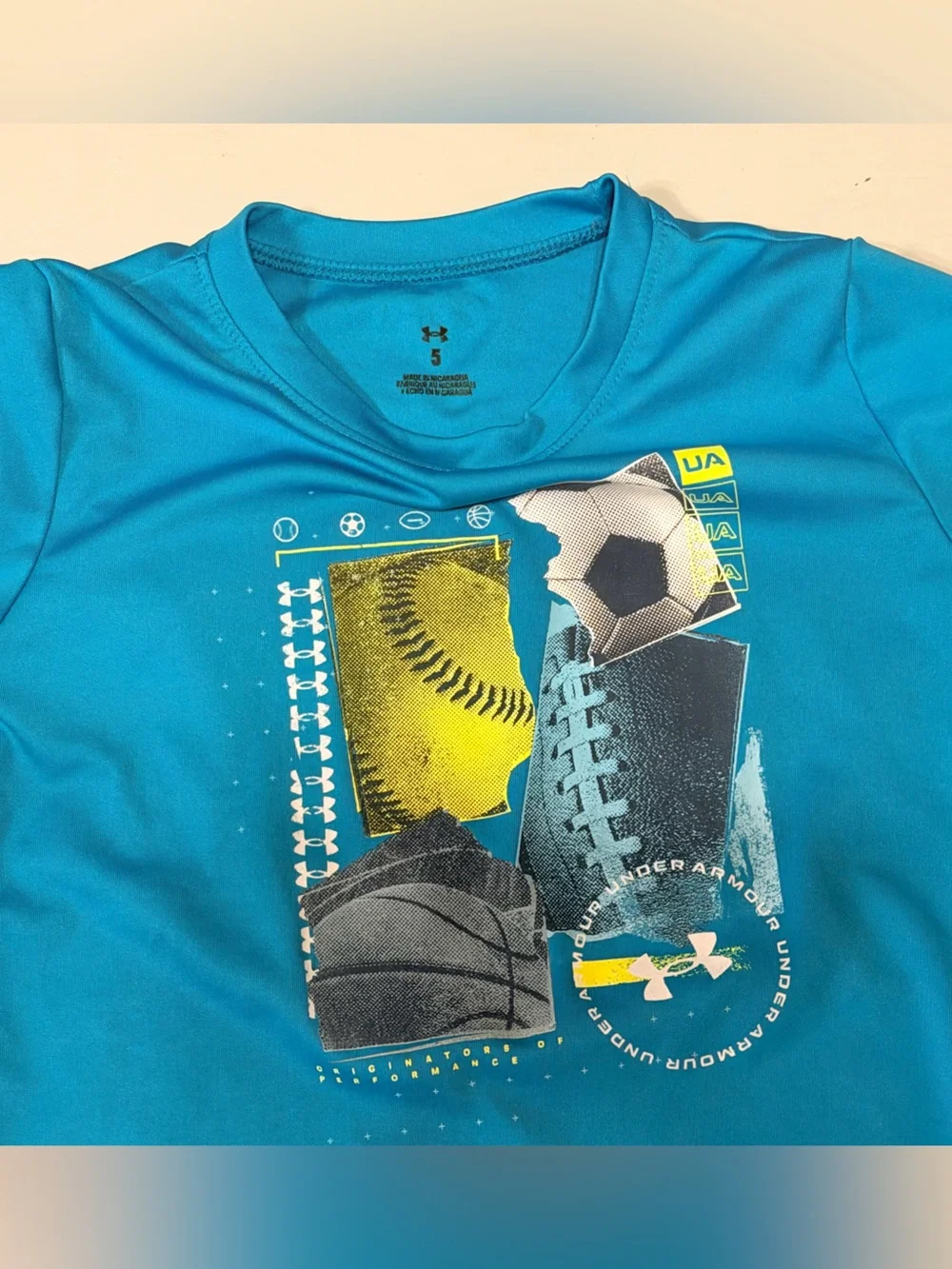Under Armour Boys' Teal Performance Short Set and 1 polo and 1 performance tee. - Picture 4 of 4
